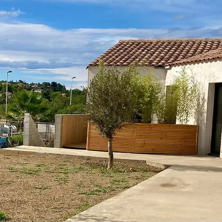 Prázdninový dům Neuf Avec Terrasse