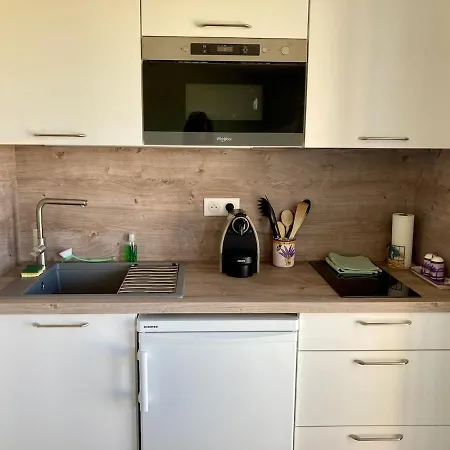 Prázdninový dům Neuf Avec Terrasse Saint-Gely-du-Fesc