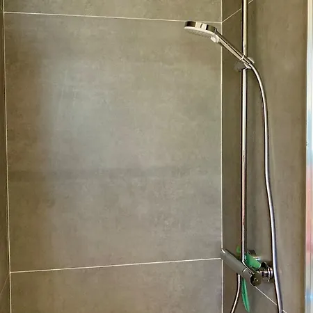 Neuf Avec Terrasse Hébergement de vacances